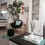 Luna * Šibenik