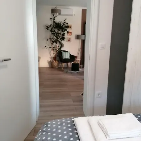 Apartment Luna Sibenik